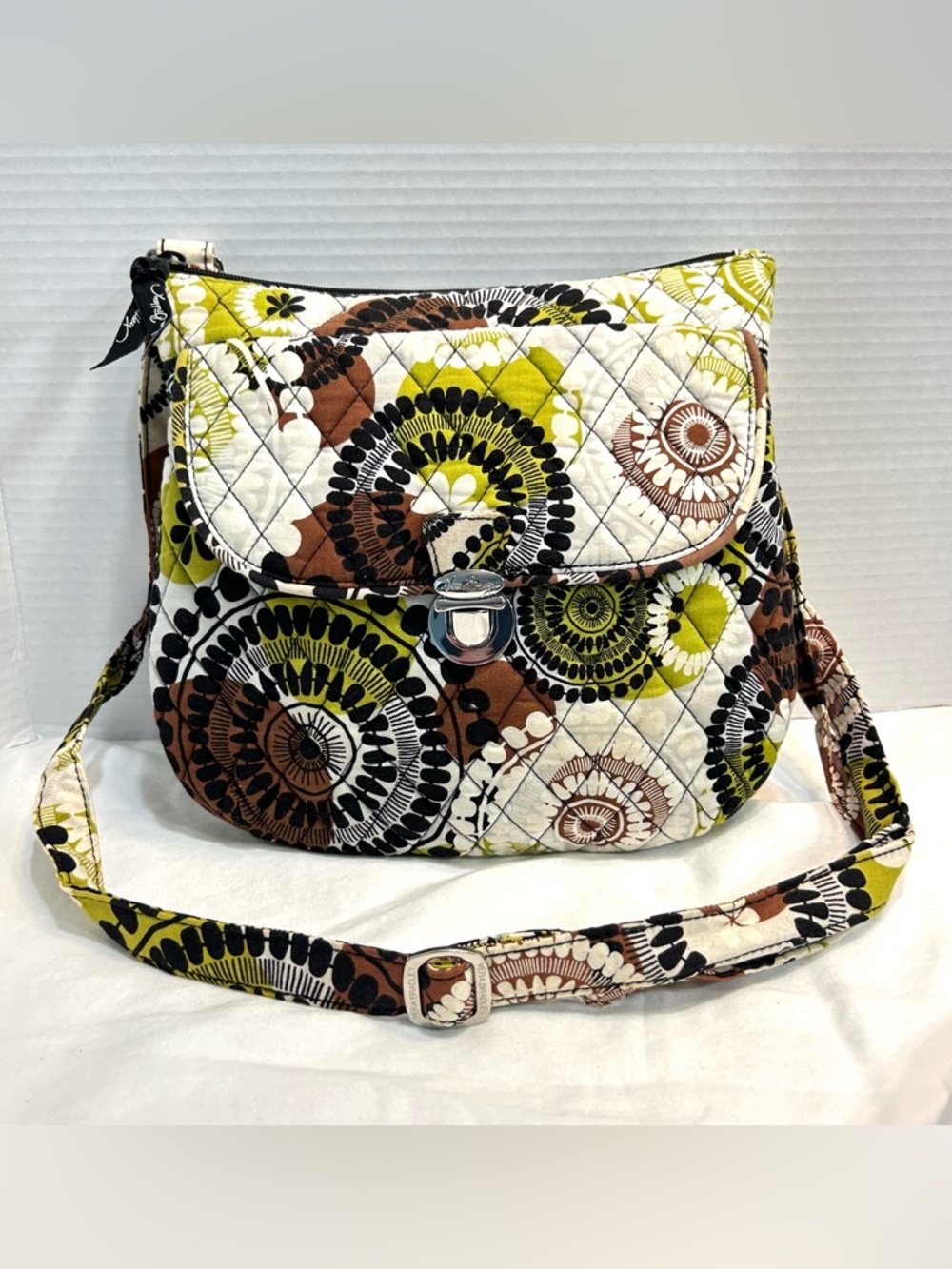 Vera Bradley Saddle Hipster Crossbody Shoulder Bag Cocoa Moss Floral Paisley EUC